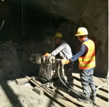 江南水下抗分散灌浆料特点 水下不分散注浆料介绍